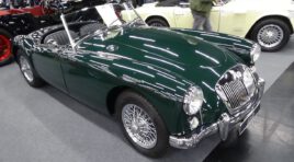 1958 mg a 1500 roadster exterior