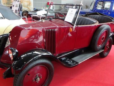 1924 Renault NN Phaeton – Exterior and Interior – Retro Classics Stuttgart 2022