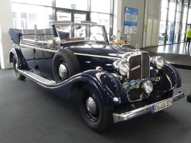 1938 Maybach SW 38 Schwingachswagen – Exterior and Interior – Motorworld Classics Bodensee 2022