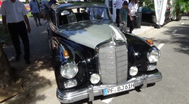 1961 Mercedes-Benz 300 D Adenauer – Exterior and Interior – Oldtimer-Meeting Baden-Baden 2022