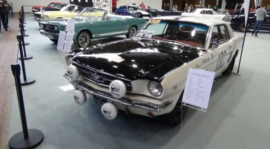 1965 Ford Mustang 4.7 V8 210 – Salon Automobile Lyon 2022