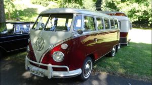 1966 Volkswagen T1 Samba-Bus – Oldtimer-Meeting Baden-Baden 2022