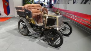 1901 renault type d exterior and