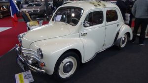 1960 renault 4cv retro classics