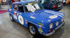 1967 renault r8 gordini exterior