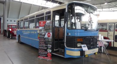 1987 Renault Bus S 45 R – Exterior and Interior – Retro Classics Stuttgart 2024