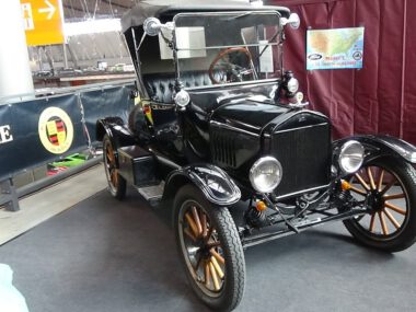 1908 – 1927 Ford Model T – Retro Classics Stuttgart 2023
