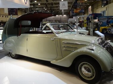 1934 Peugeot 402 Eclipse – Exterior and Interior – Techno Classica Essen 2015