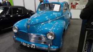 1950 Peugeot 203 A Berline Decouvrable - Exterior and Interior - Bremen Classic Motor Show 2019 11 1950 peugeot 203 a berline decou