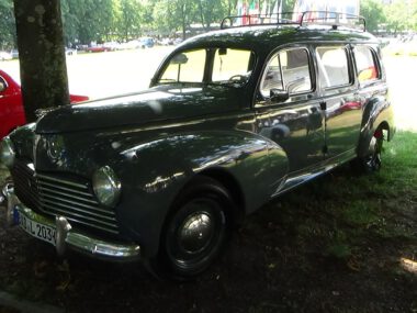 1956 Peugeot 203 Familiale – Oldtimer Meeting Baden-Baden 2015