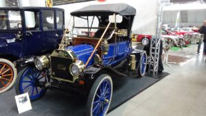 1912 ford model t retro classics 1