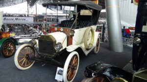 1912 ford model t touring retro 1