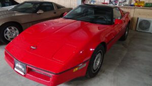 1985 chevrolet corvette c4 targa 1